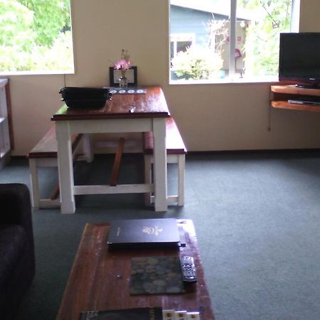 Creel Lodge Turangi Eksteriør billede